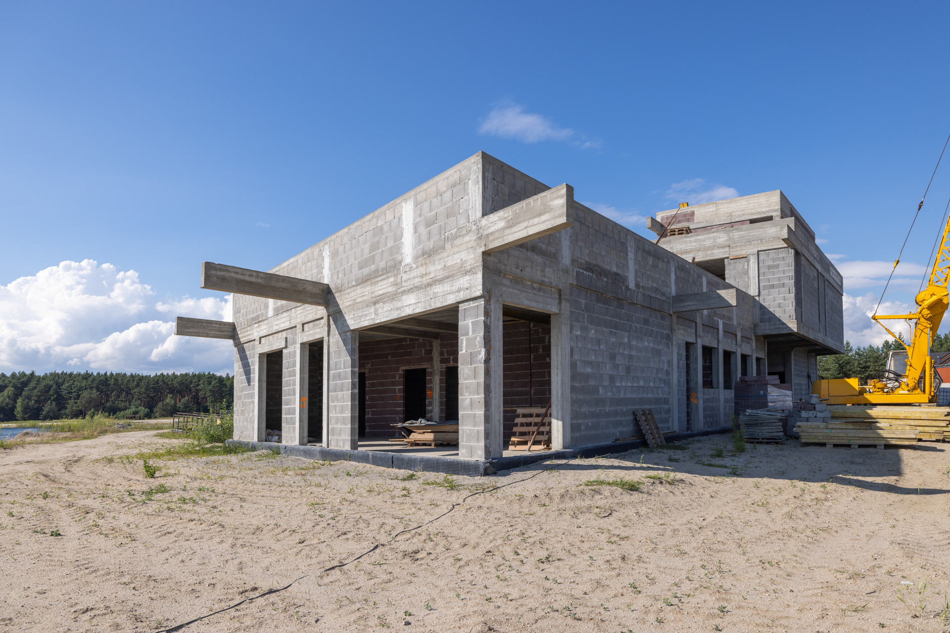 Budynek usługowy Marina w Brzezinkach